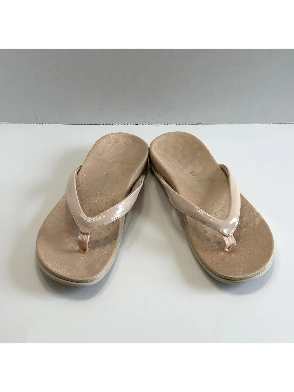 Vionic Dillon Flip Flops Women's Size US 7 Pink Leather Comfort Orthotic Sandals